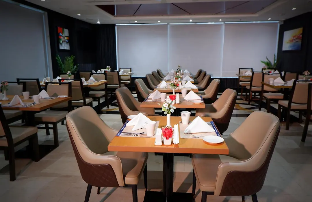 Al Diar Sawa Hotel Apartments-1